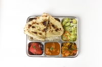 Thali avec Poulet au Cari